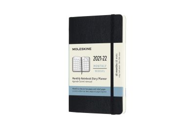 Moleskine 2022 18-Month Monthly Pocket Softcover Notebook: Black