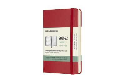 Moleskine 2022 18-Month Weekly Pocket Hardcover Notebook: Scarlet Red