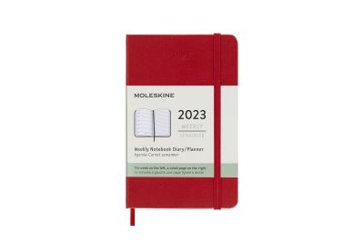 Moleskine 2023 12-Month Weekly Pocket Hardcover Notebook: Scarlet Red